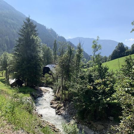 Gasthof Kirchenwirt Gnesau Esterno foto
