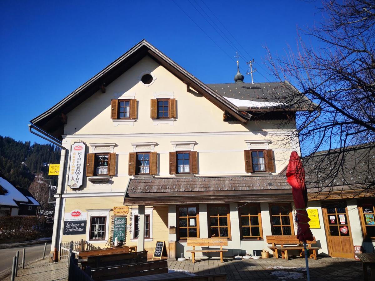 Gasthof Kirchenwirt Gnesau Esterno foto